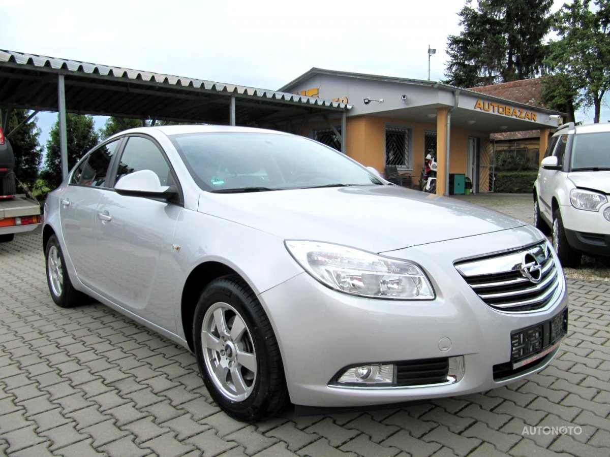 Opel Insignia, 2009 - pohled č. 3