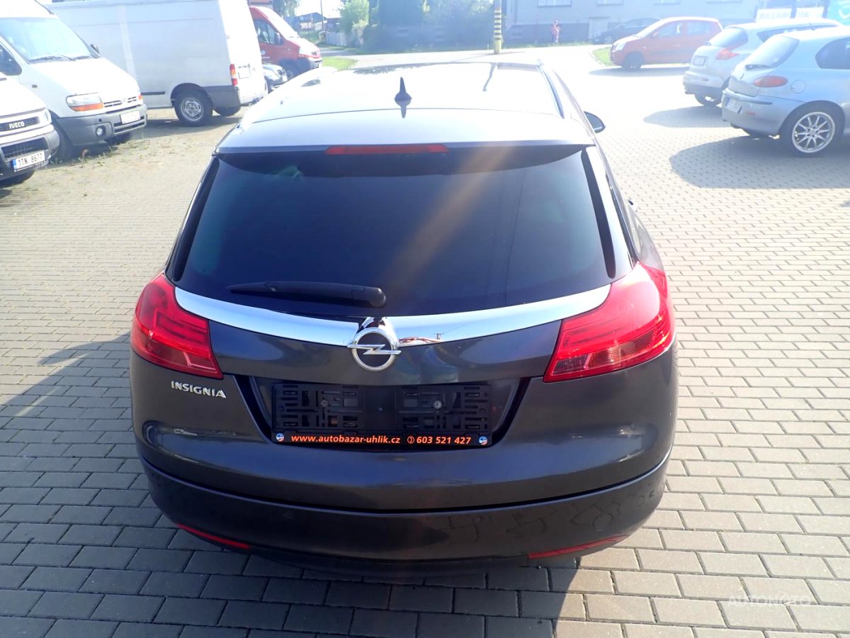 Opel Insignia, 2010 - pohled č. 3