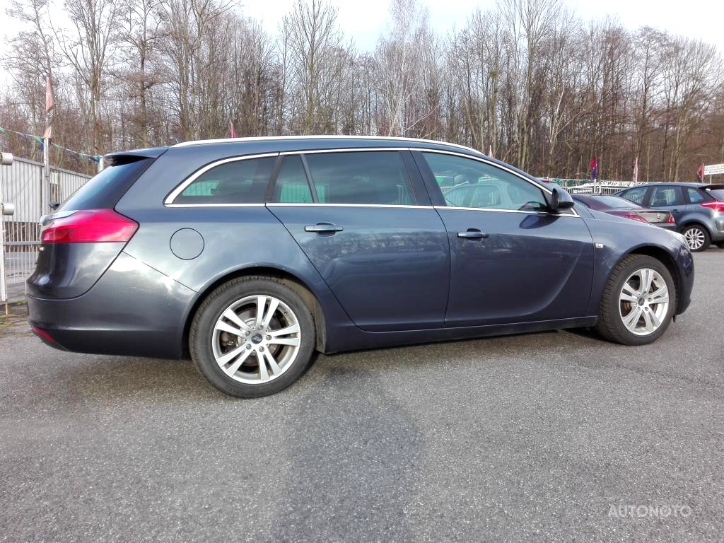Opel Insignia, 2009 - pohled č. 3