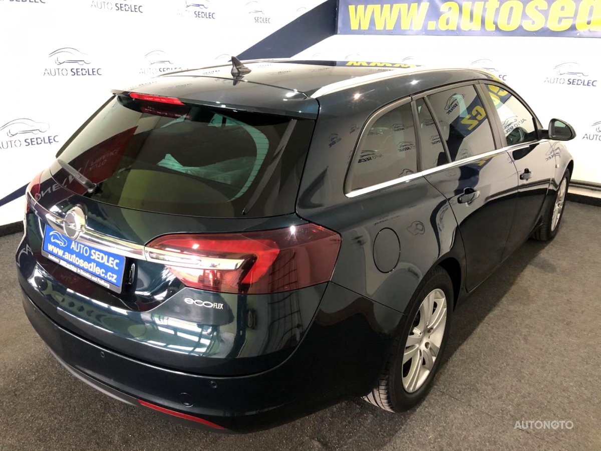 Opel Insignia, 2014 - pohled č. 3
