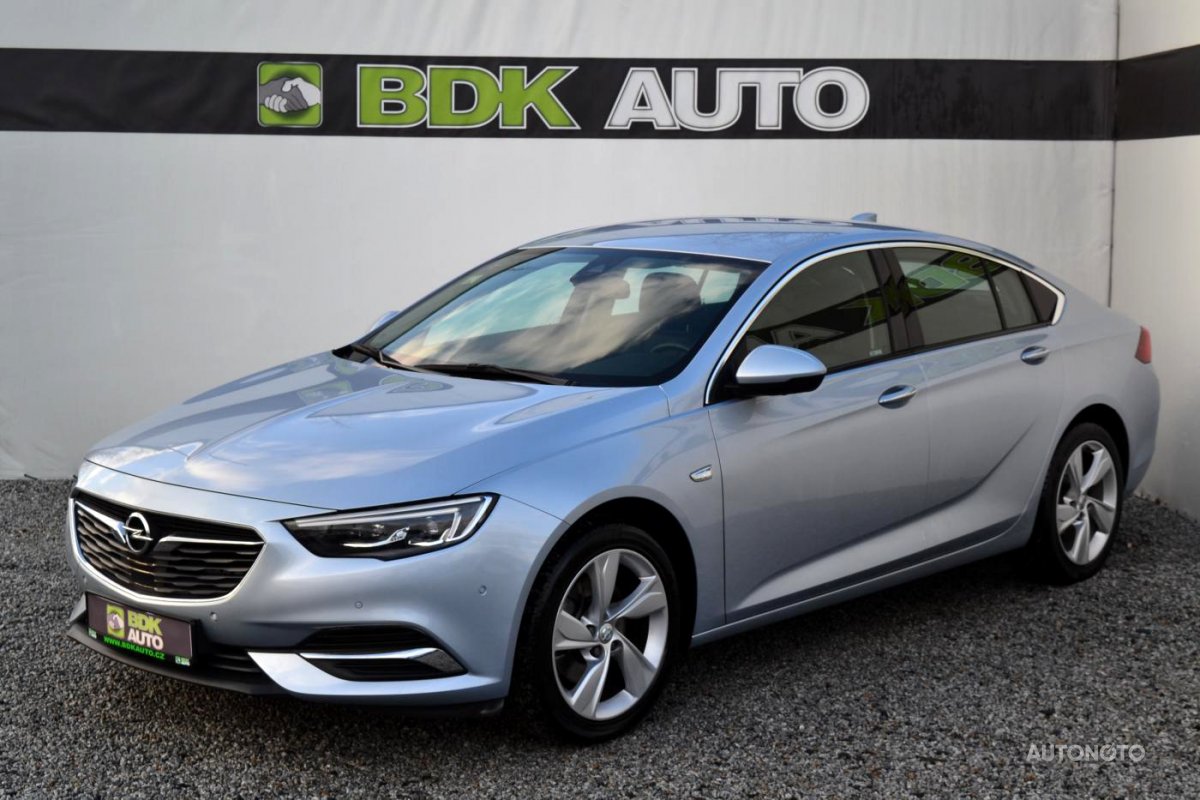 Opel Insignia, 2017 - pohled č. 3