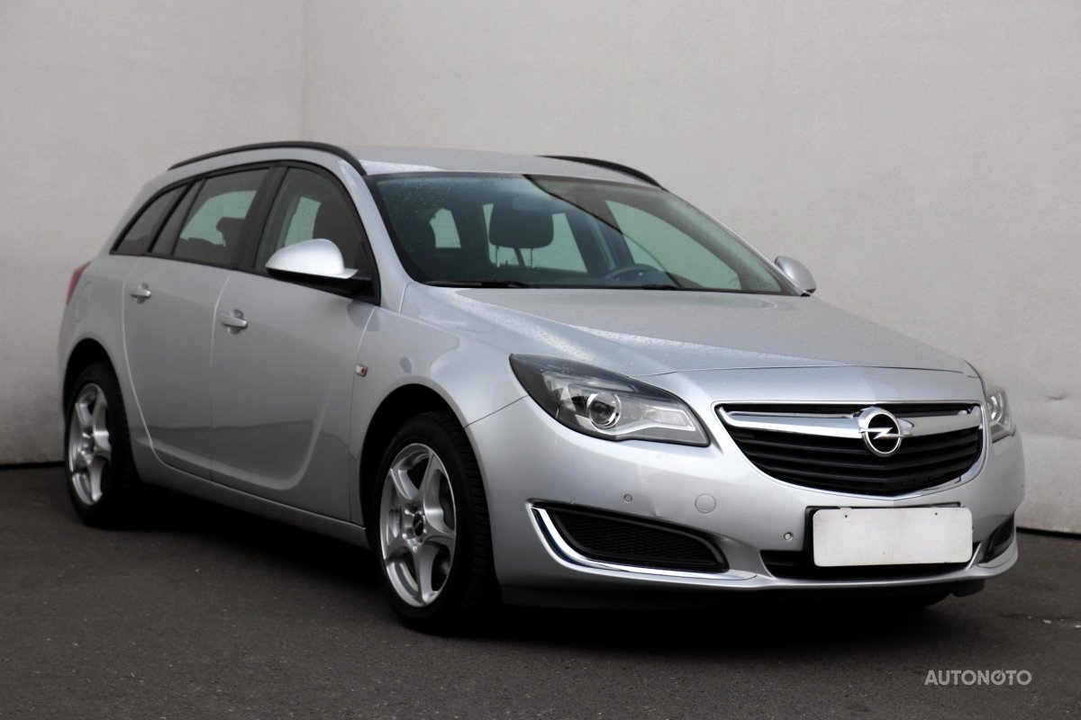 Opel Insignia, 2015 - celkový pohled