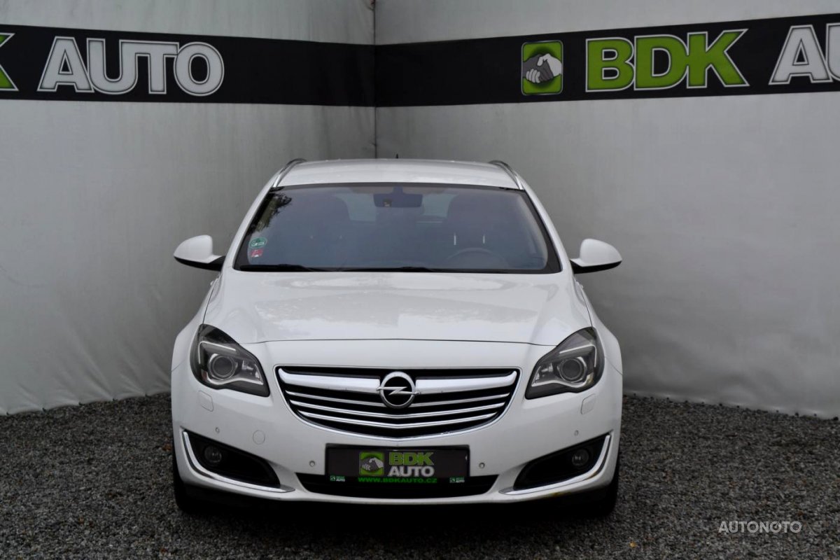 Opel Insignia, 2013 - pohled č. 2