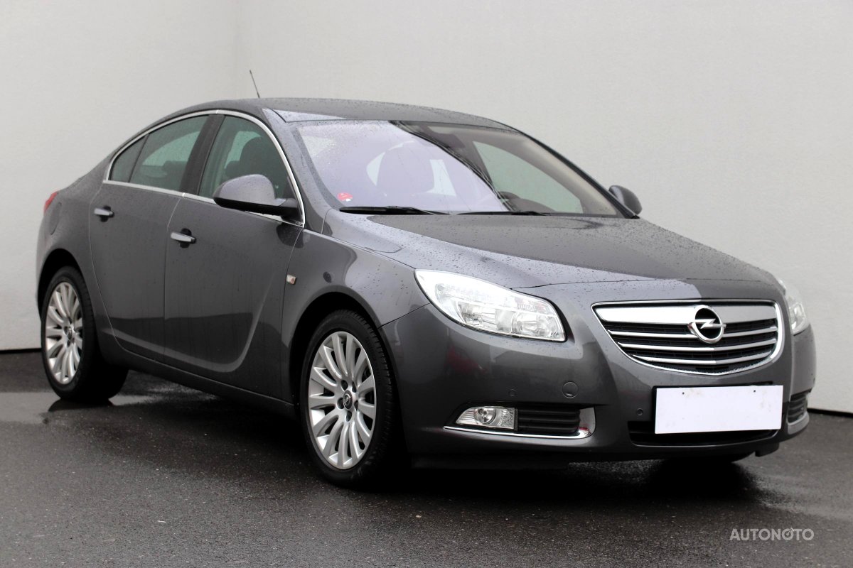 Opel Insignia, 2010 - celkový pohled