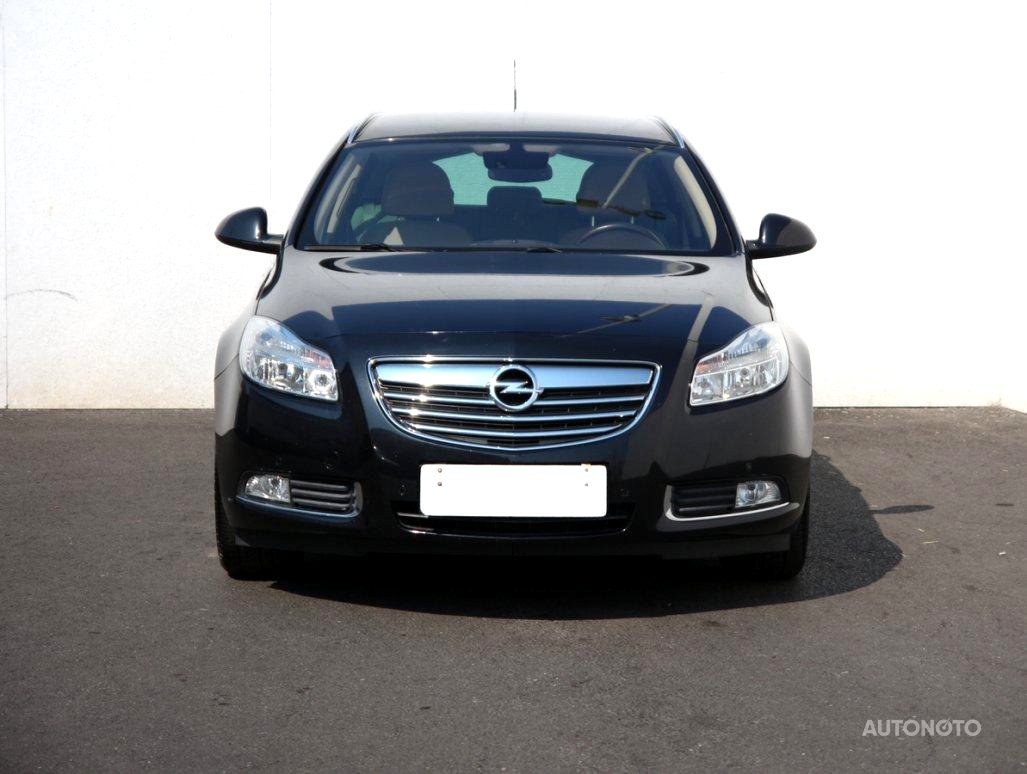 Opel Insignia, 2014 - pohled č. 2