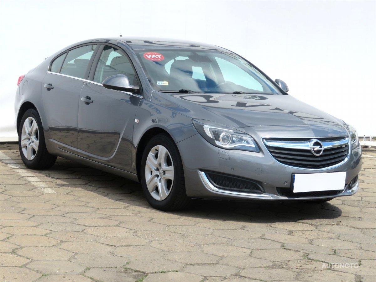 Opel Insignia, 2017 - celkový pohled