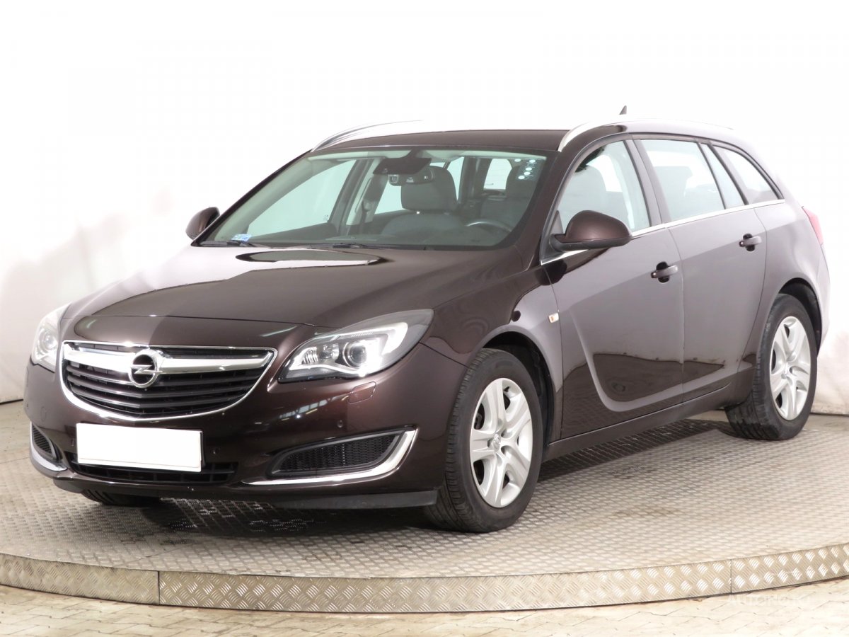 Opel Insignia, 2017 - pohled č. 3