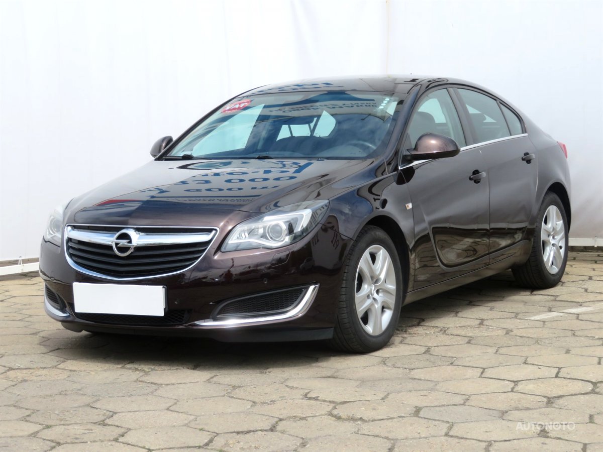 Opel Insignia, 2017 - pohled č. 3