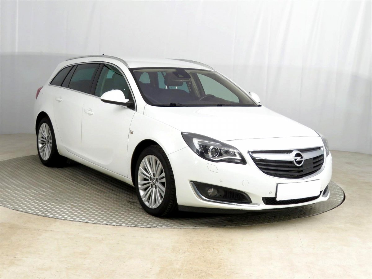 Opel Insignia, 2015 - celkový pohled