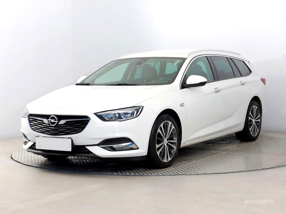 Opel Insignia, 2017 - pohled č. 3