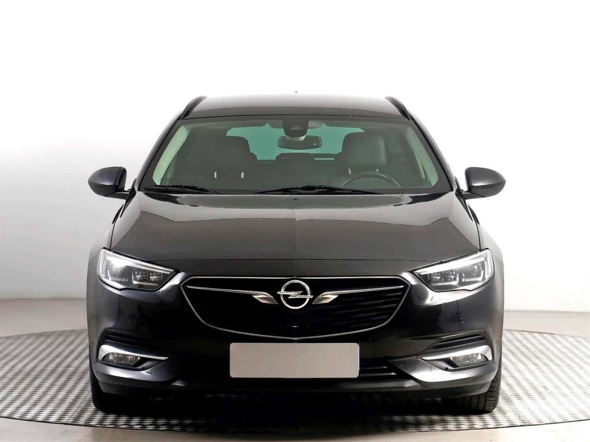 Opel Insignia, 2017 - pohled č. 2