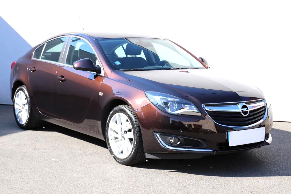 Opel Insignia, 2014 - celkový pohled