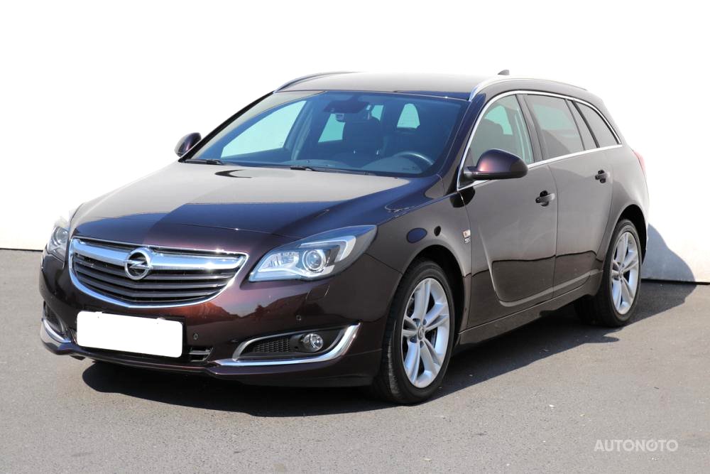 Opel Insignia, 2016 - pohled č. 3