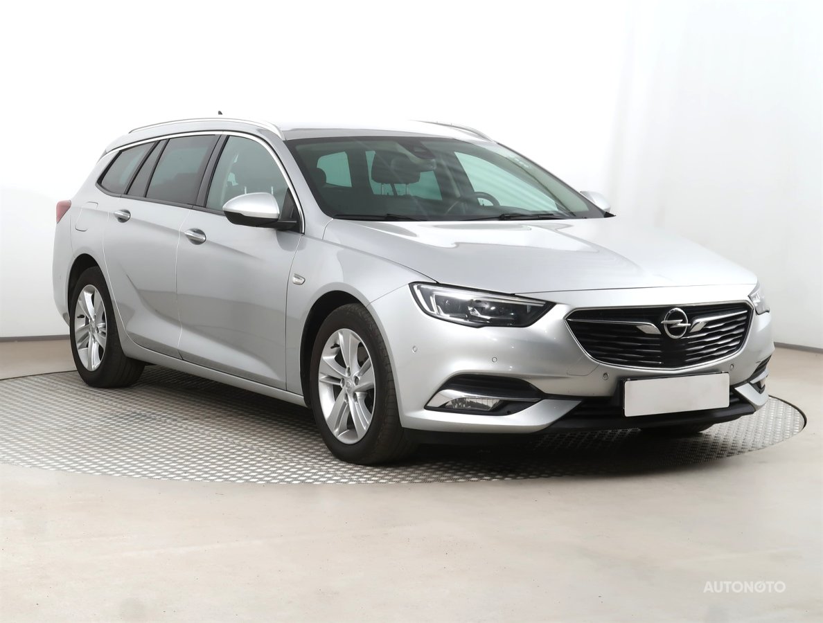Opel Insignia, 2018 - celkový pohled