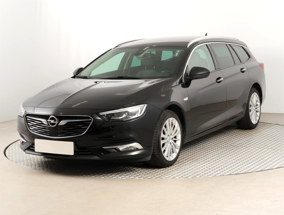 Opel Insignia, 2018 - pohled č. 3