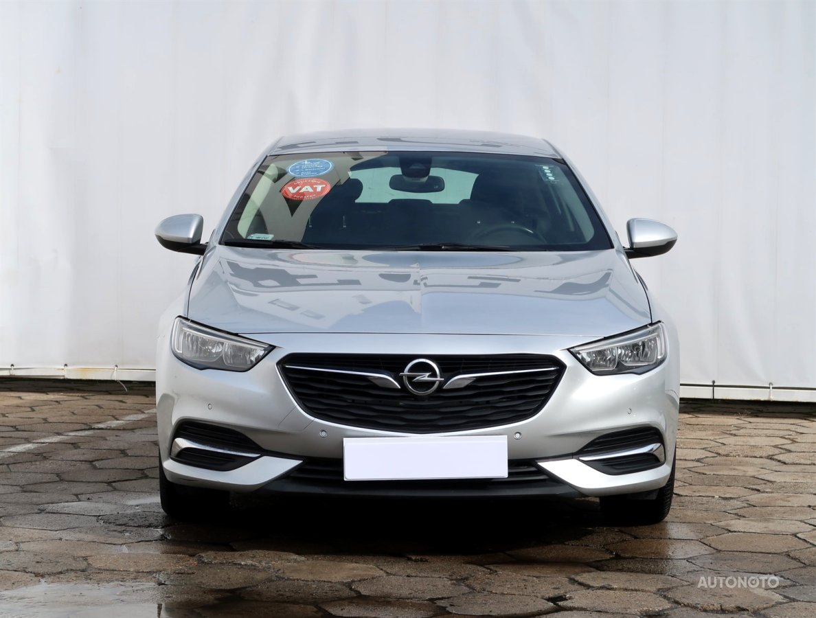 Opel Insignia, 2018 - pohled č. 2