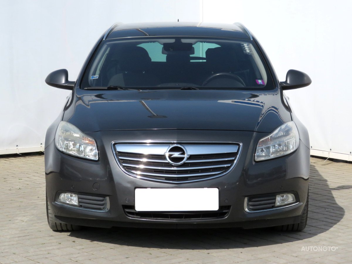 Opel Insignia, 2010 - pohled č. 2