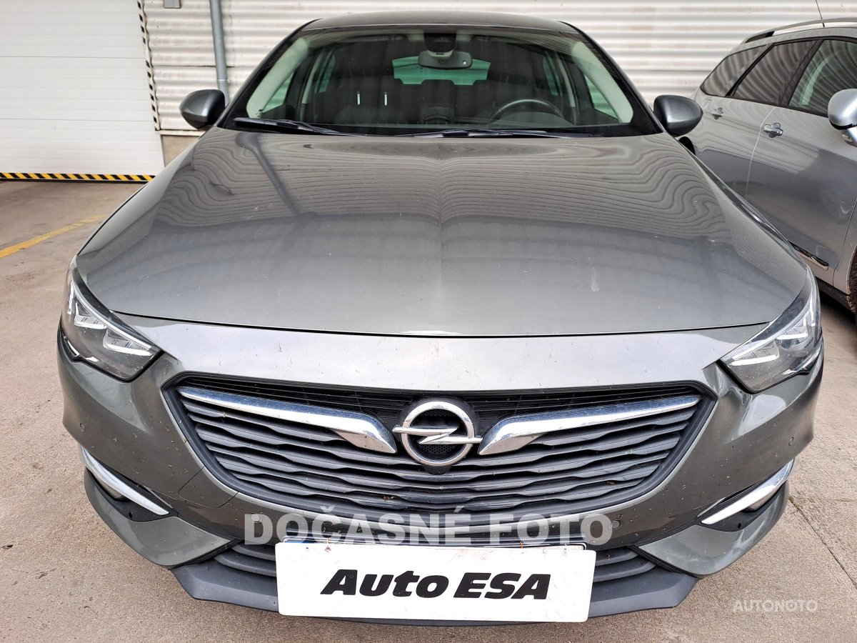 Opel Insignia, 2018 - pohled č. 2