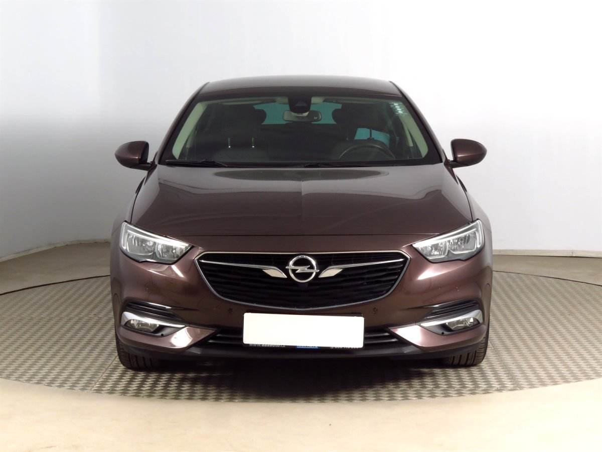 Opel Insignia, 2018 - pohled č. 2