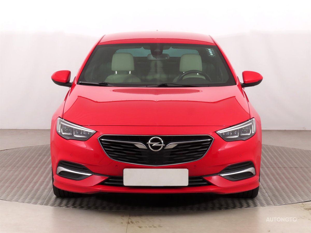 Opel Insignia, 2018 - pohled č. 2