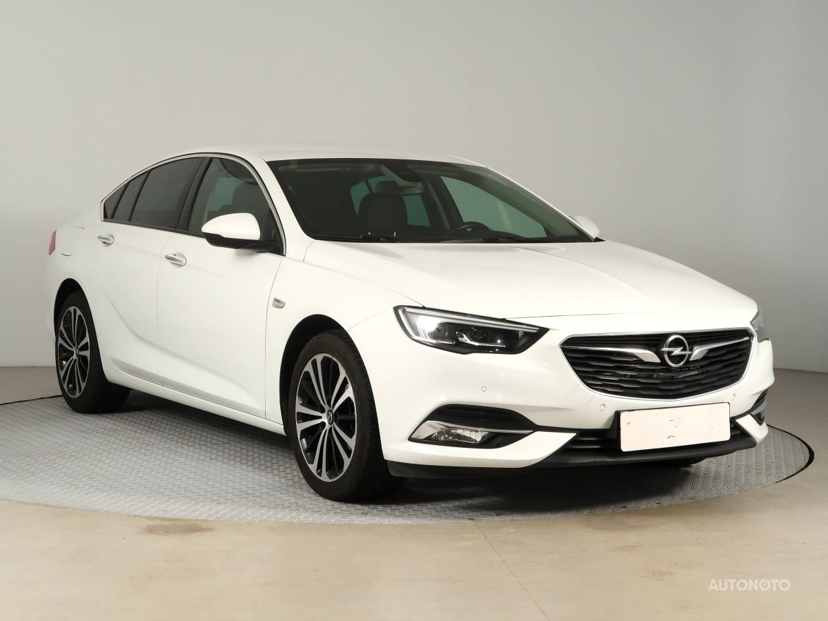 Opel Insignia, 2018 - celkový pohled