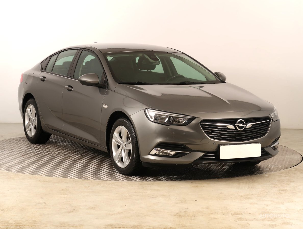 Opel Insignia, 2018 - pohled č. 1