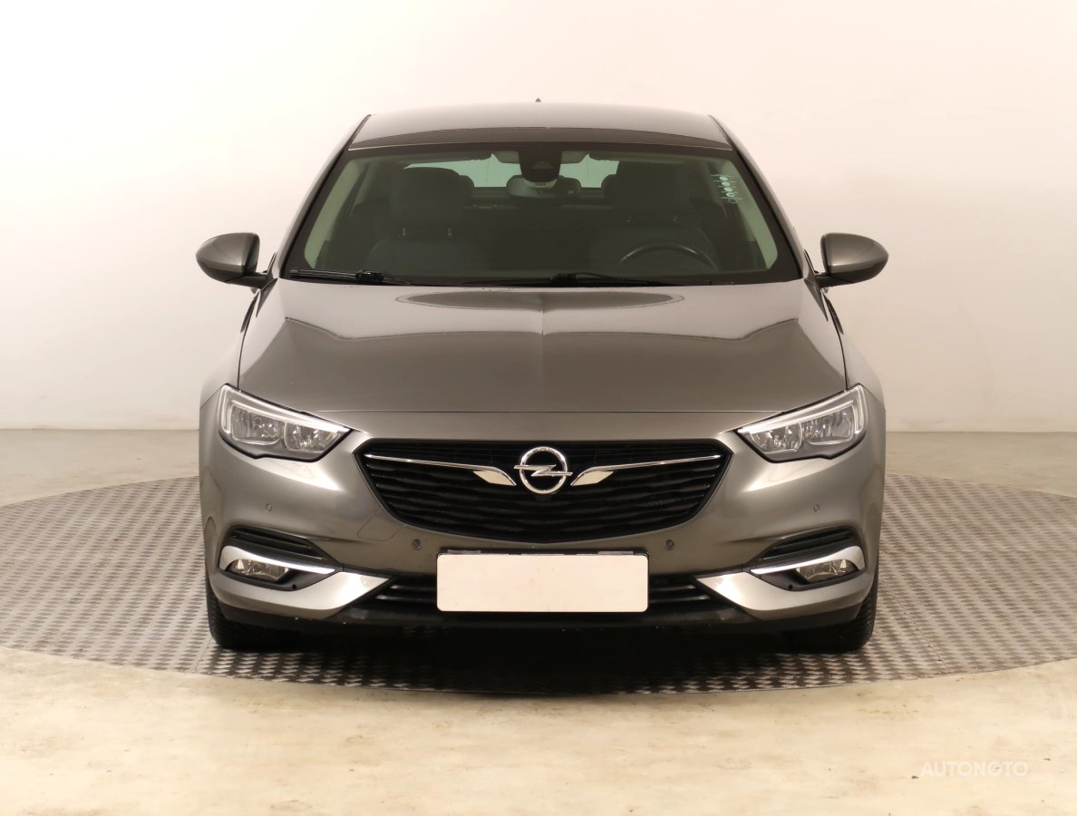 Opel Insignia, 2018 - pohled č. 2