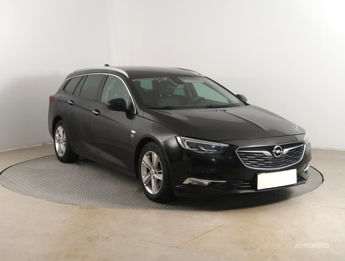 Opel Insignia, 2017 - celkový pohled