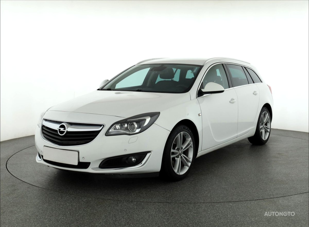 Opel Insignia, 2015 - pohled č. 3