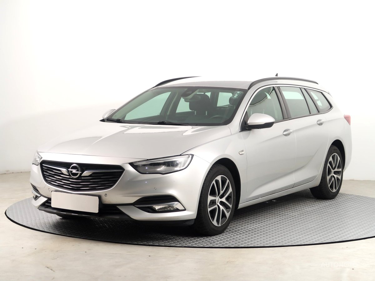 Opel Insignia, 2018 - pohled č. 3