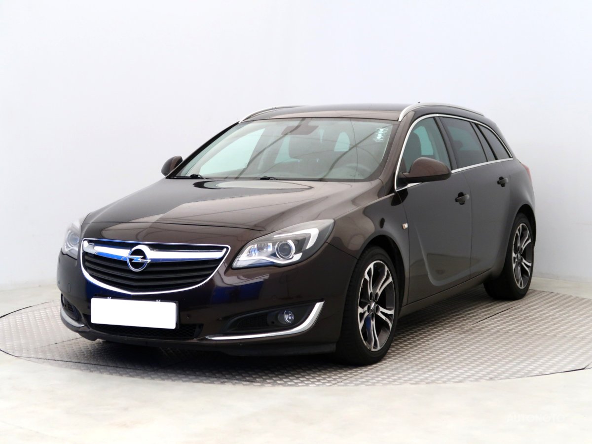 Opel Insignia, 2015 - pohled č. 3