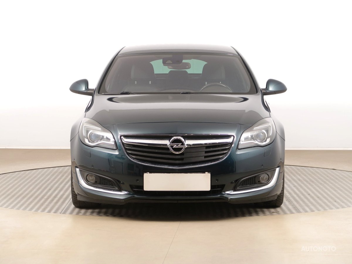 Opel Insignia, 2015 - pohled č. 2