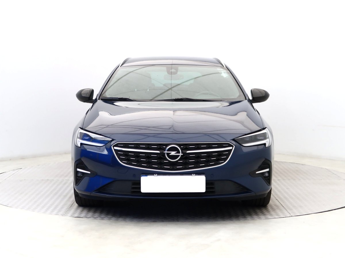 Opel Insignia, 2020 - pohled č. 2