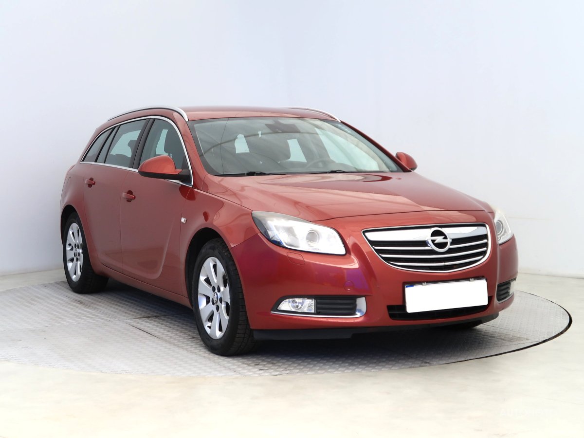 Opel Insignia, 2009 - celkový pohled