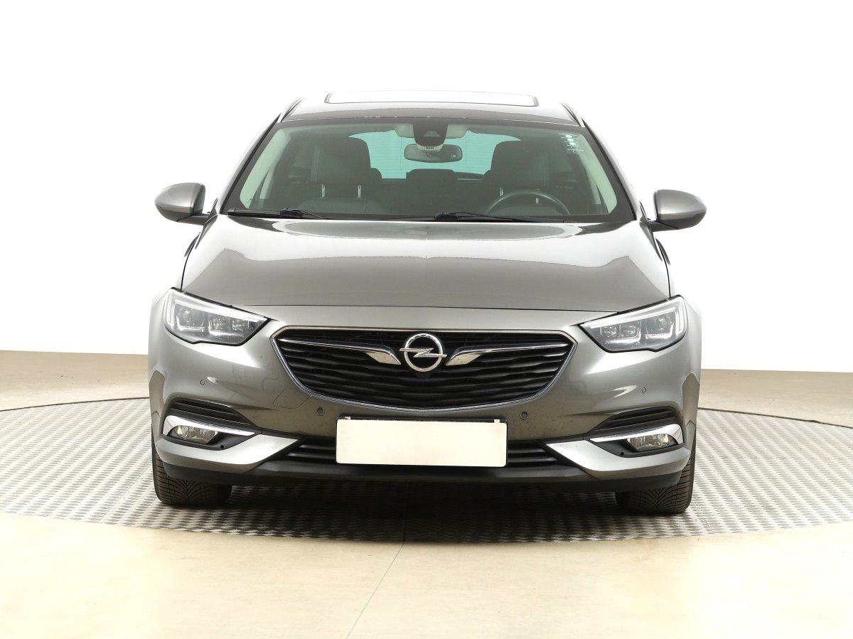 Opel Insignia, 2017 - pohled č. 2