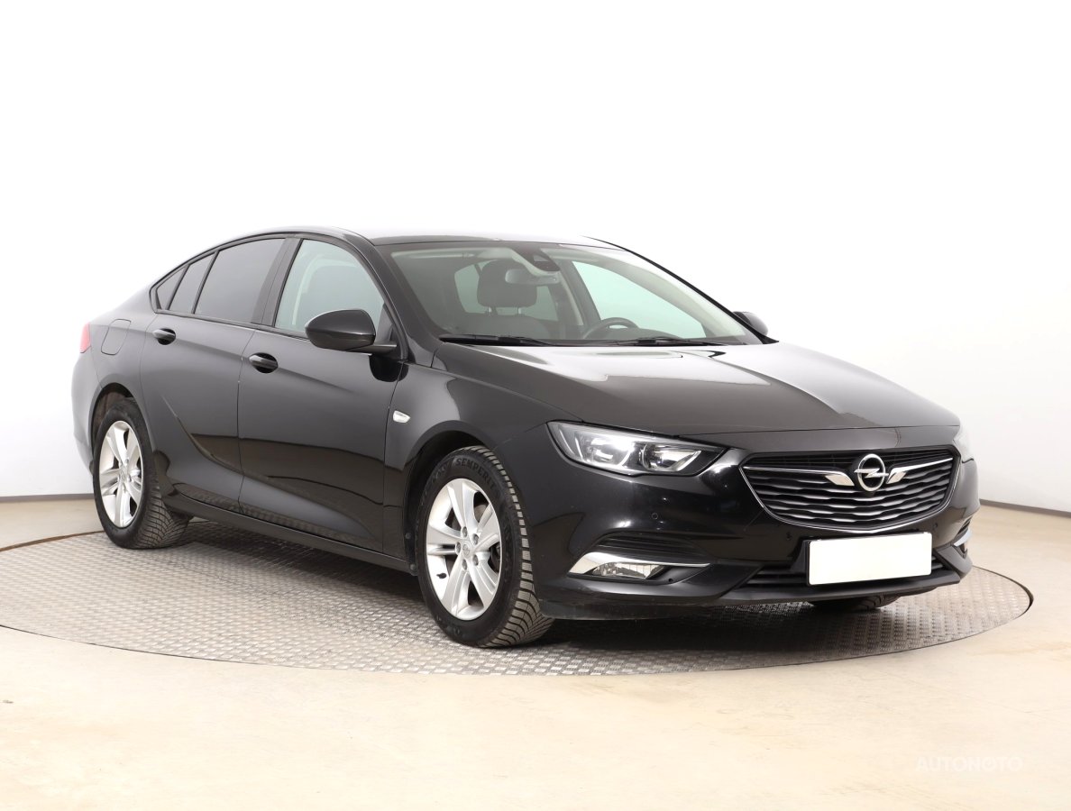 Opel Insignia, 2020 - pohled č. 1