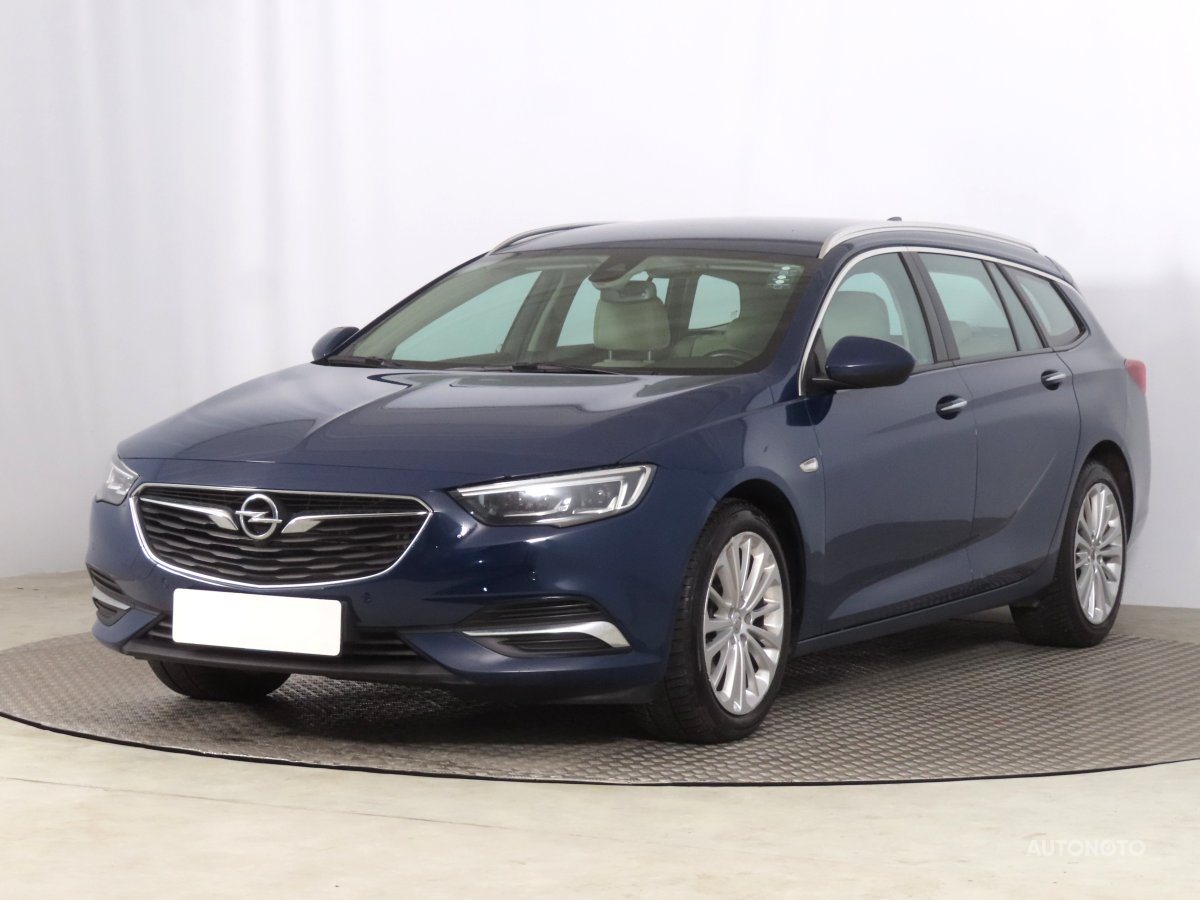 Opel Insignia, 2017 - pohled č. 3