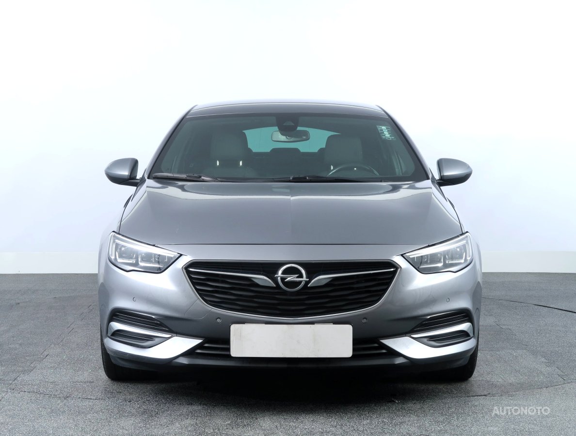 Opel Insignia, 2018 - pohled č. 2