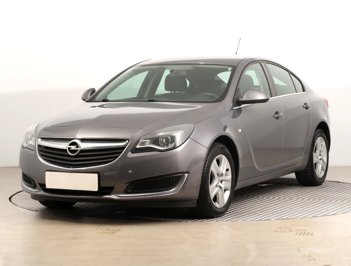 Opel Insignia, 2015 - pohled č. 3