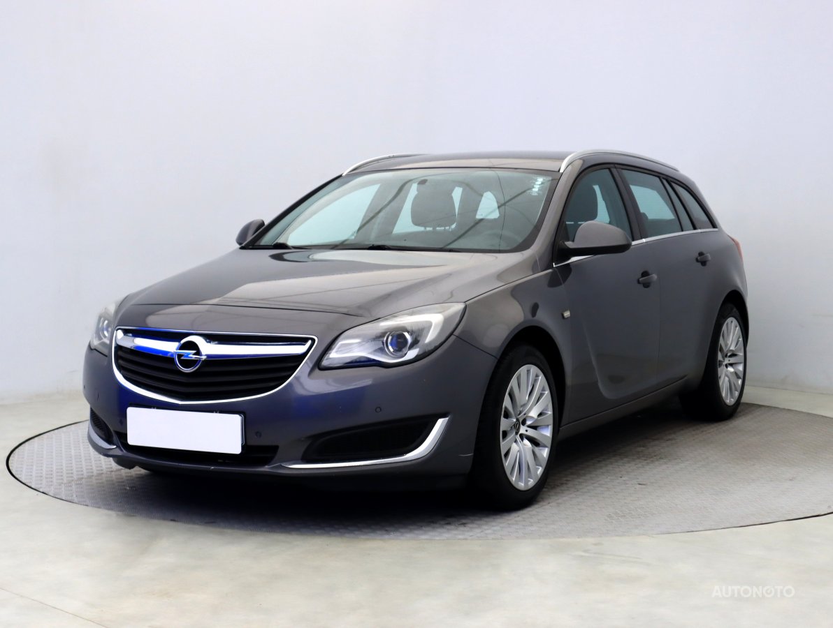 Opel Insignia, 2016 - pohled č. 3