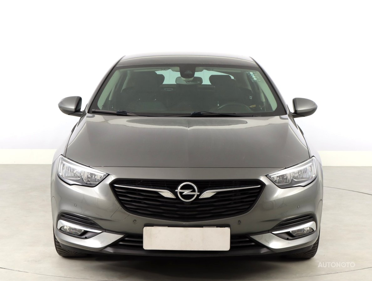 Opel Insignia, 2018 - pohled č. 2