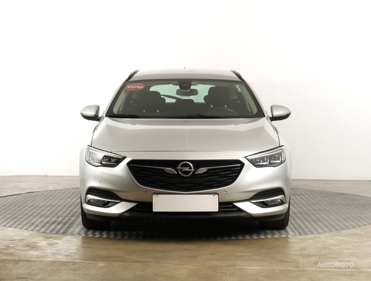Opel Insignia, 2018 - pohled č. 2