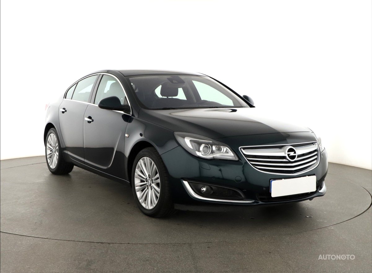 Opel Insignia, 2014 - celkový pohled