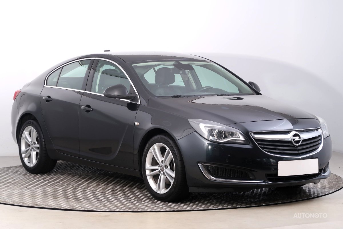 Opel Insignia, 2016 - celkový pohled