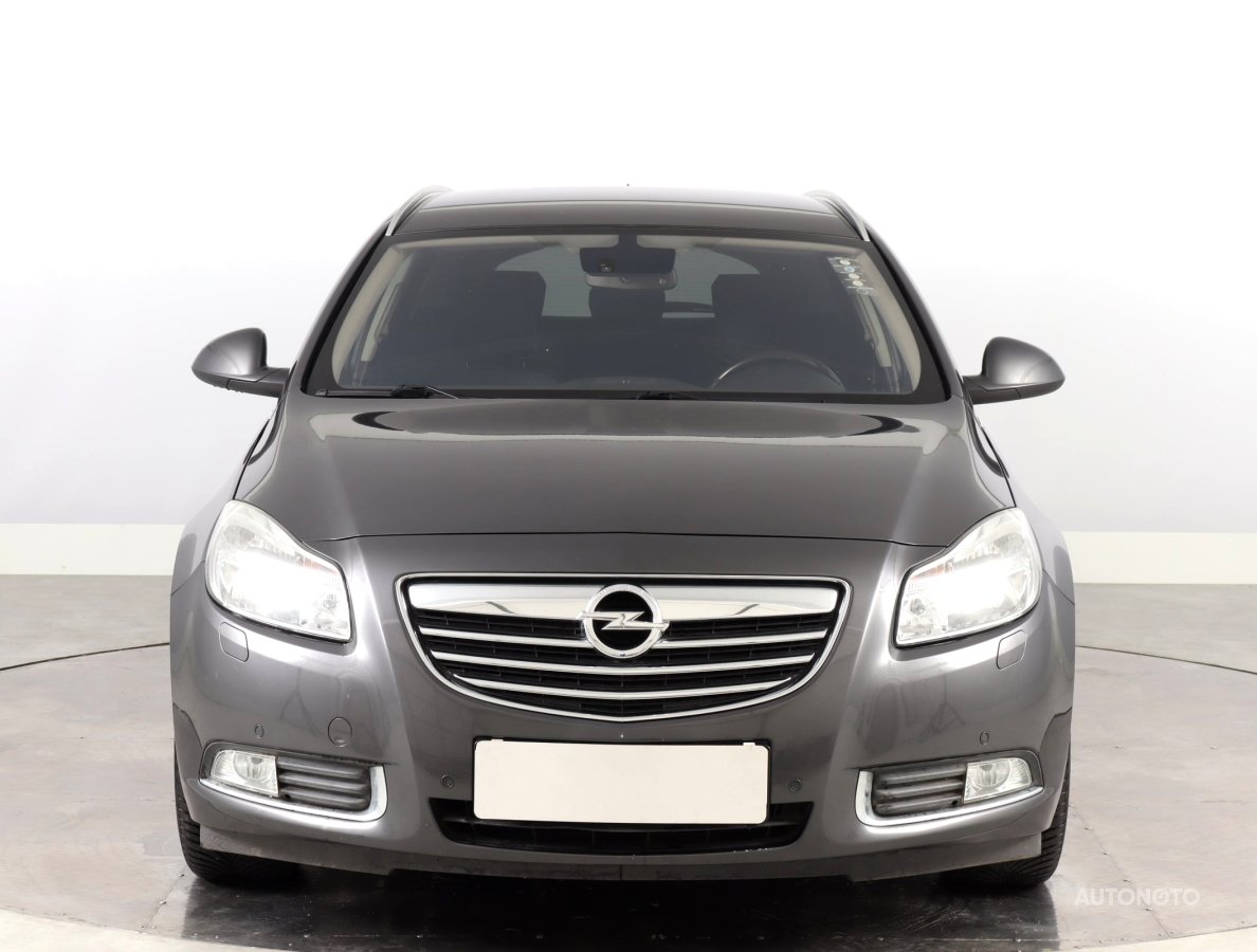 Opel Insignia, 2012 - pohled č. 2