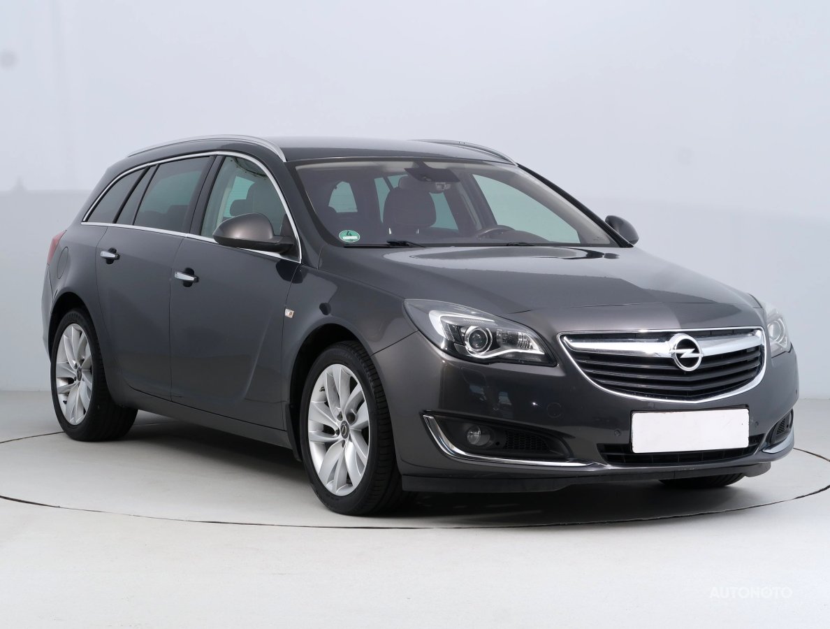 Opel Insignia, 2015 - celkový pohled