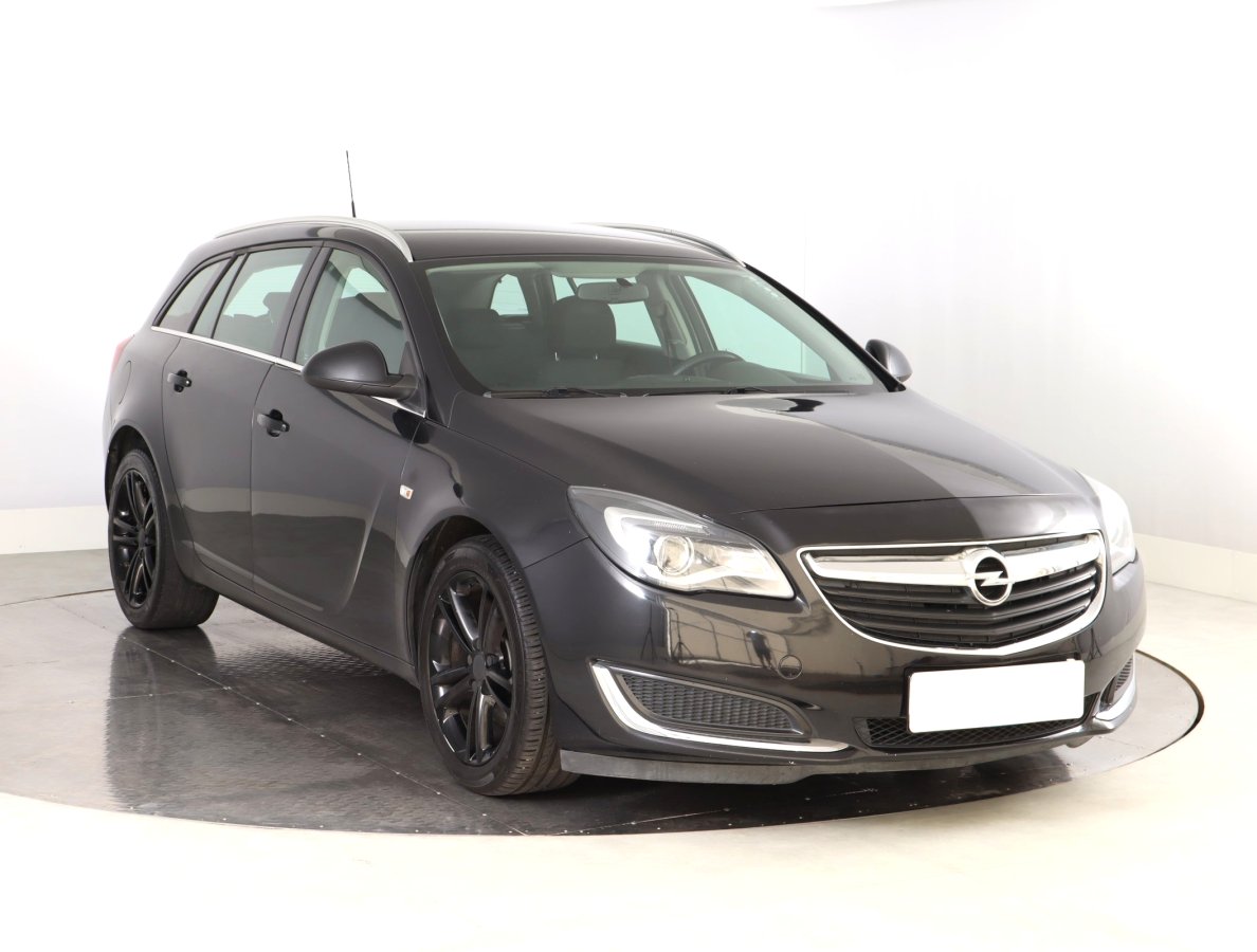 Opel Insignia, 2015 - celkový pohled