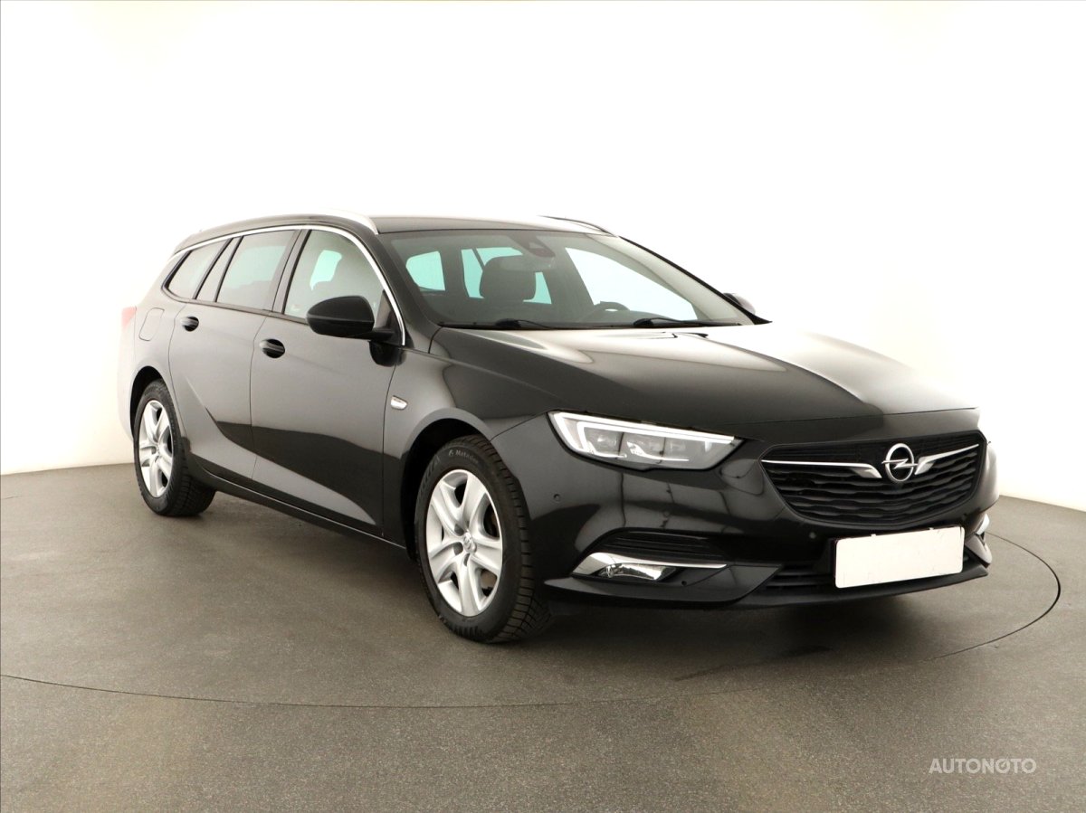 Opel Insignia, 2018 - celkový pohled