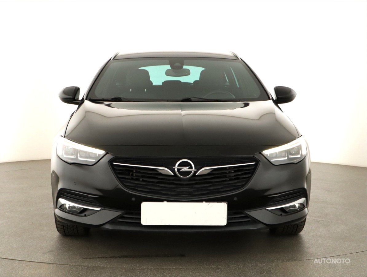 Opel Insignia, 2018 - pohled č. 2