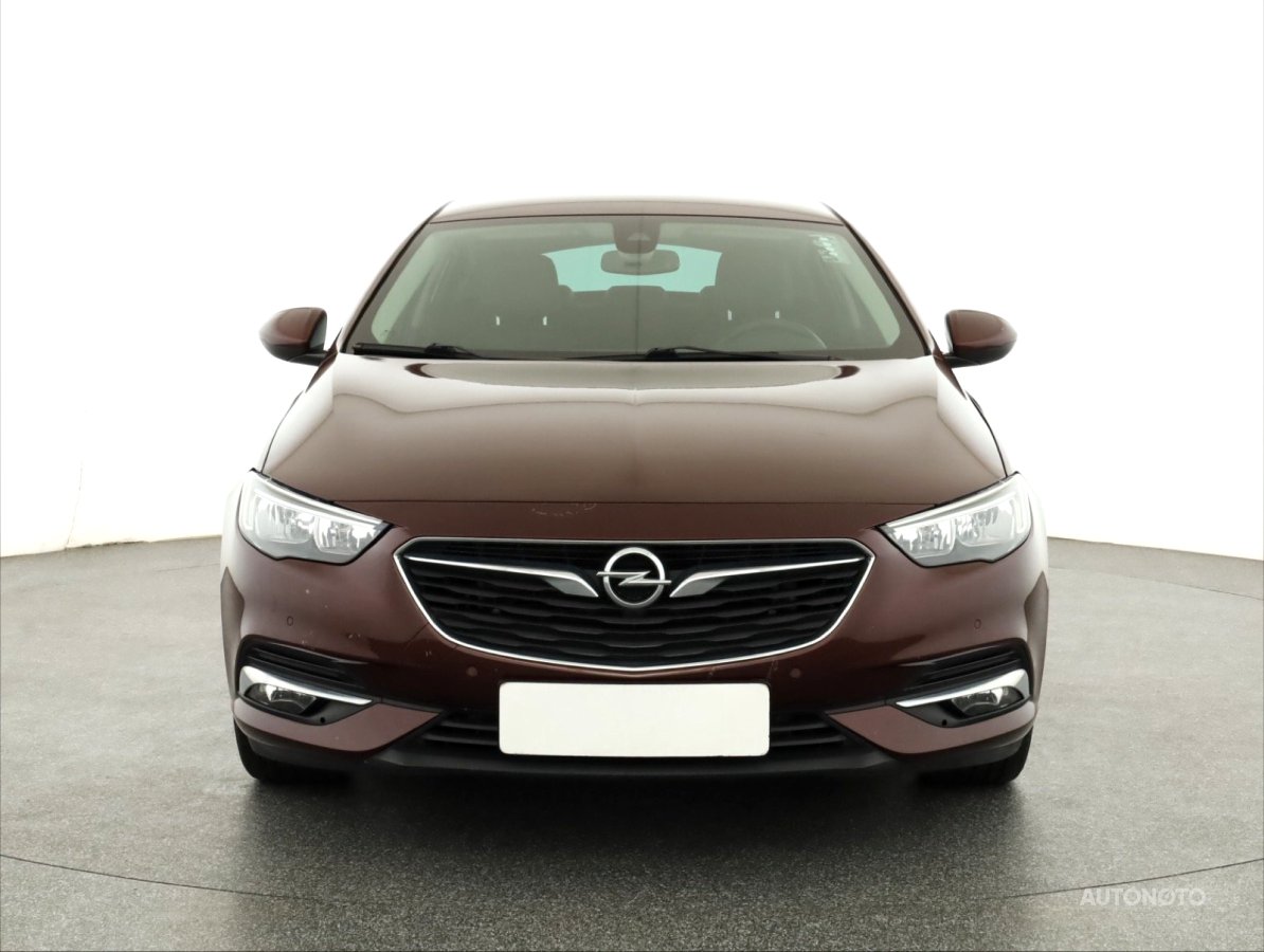 Opel Insignia, 2017 - pohled č. 2